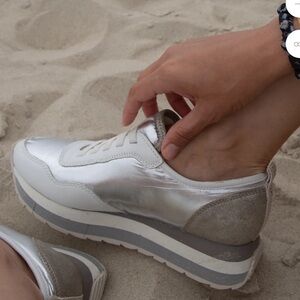 Naked Feet NWOT kinetic platform silver and white sneakers